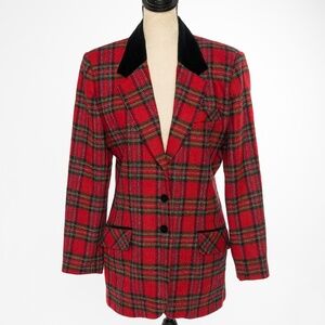 Vintage wool tartan plaid blazer with black velvet trim & buttons M